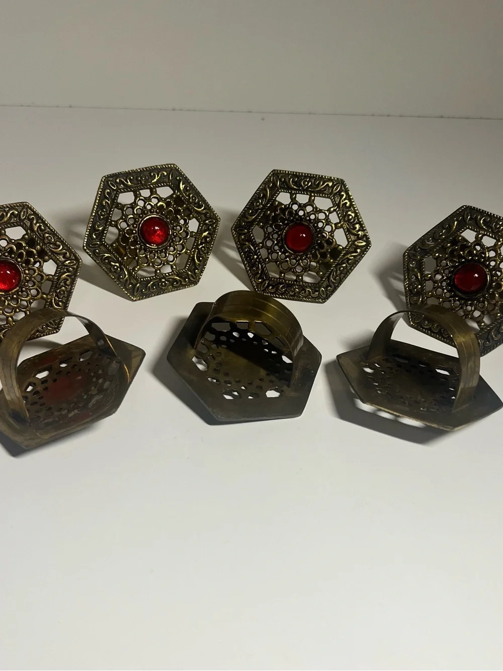 Red and Brass Ton Set of four Ring Napkin Holders Hexagon Jeweled, 7 Set